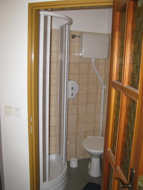 Penzion 102 Pardubice Exterior photo