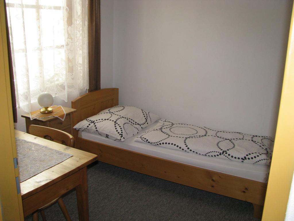 Penzion 102 Pardubice Exterior photo